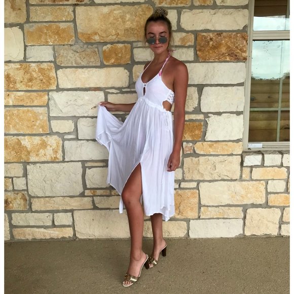 NWT Bohome white crochet cut out halter dress - Picture 6 of 12